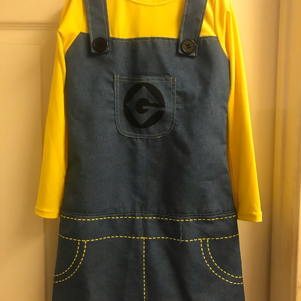 Minion costume
